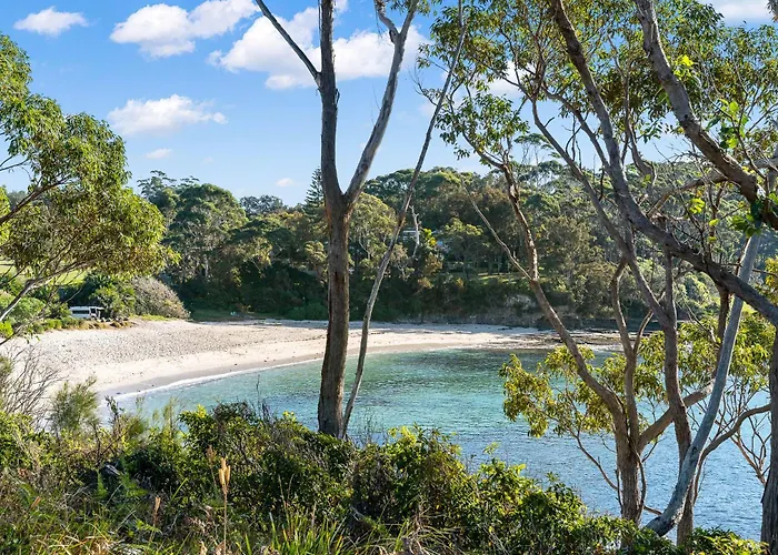 Mollymook Apartments With Ocean Views