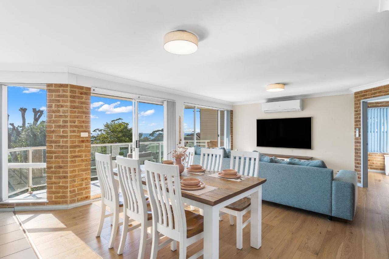 With Ocean Views Mollymook
